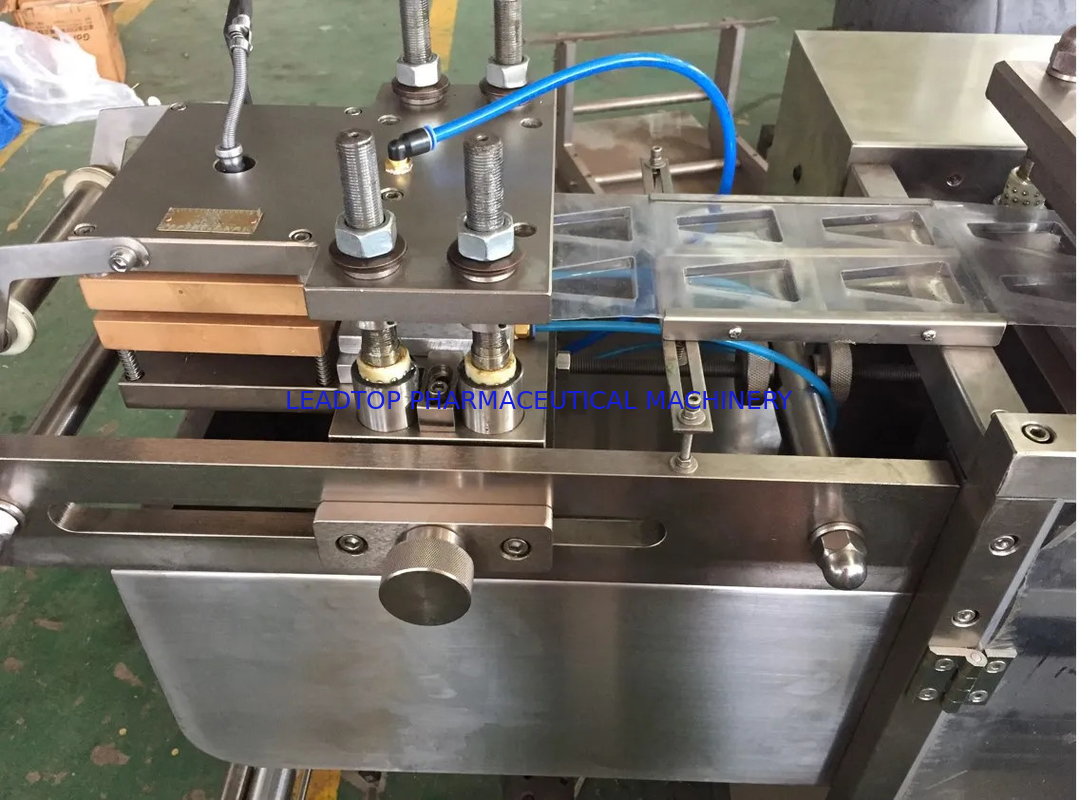 Máy đóng gói vỉ nước hoa dạng lỏng hoàn toàn tự động Tấm phẳng khách sạn Jam Butter 6.0kW
