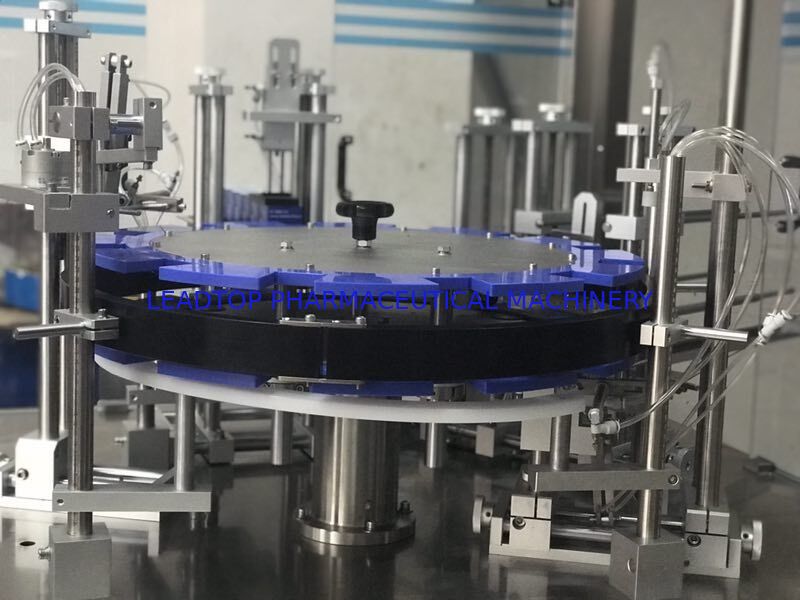 Máy chế biến dược phẩm loại dọc Máy đóng gói bán tự động